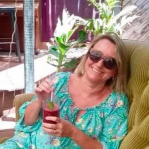 Meet your Posher, Louise